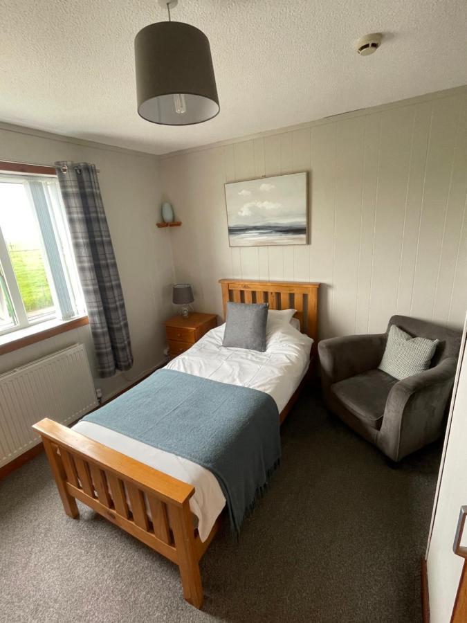 Impala Guest House Wick  Bagian luar foto
