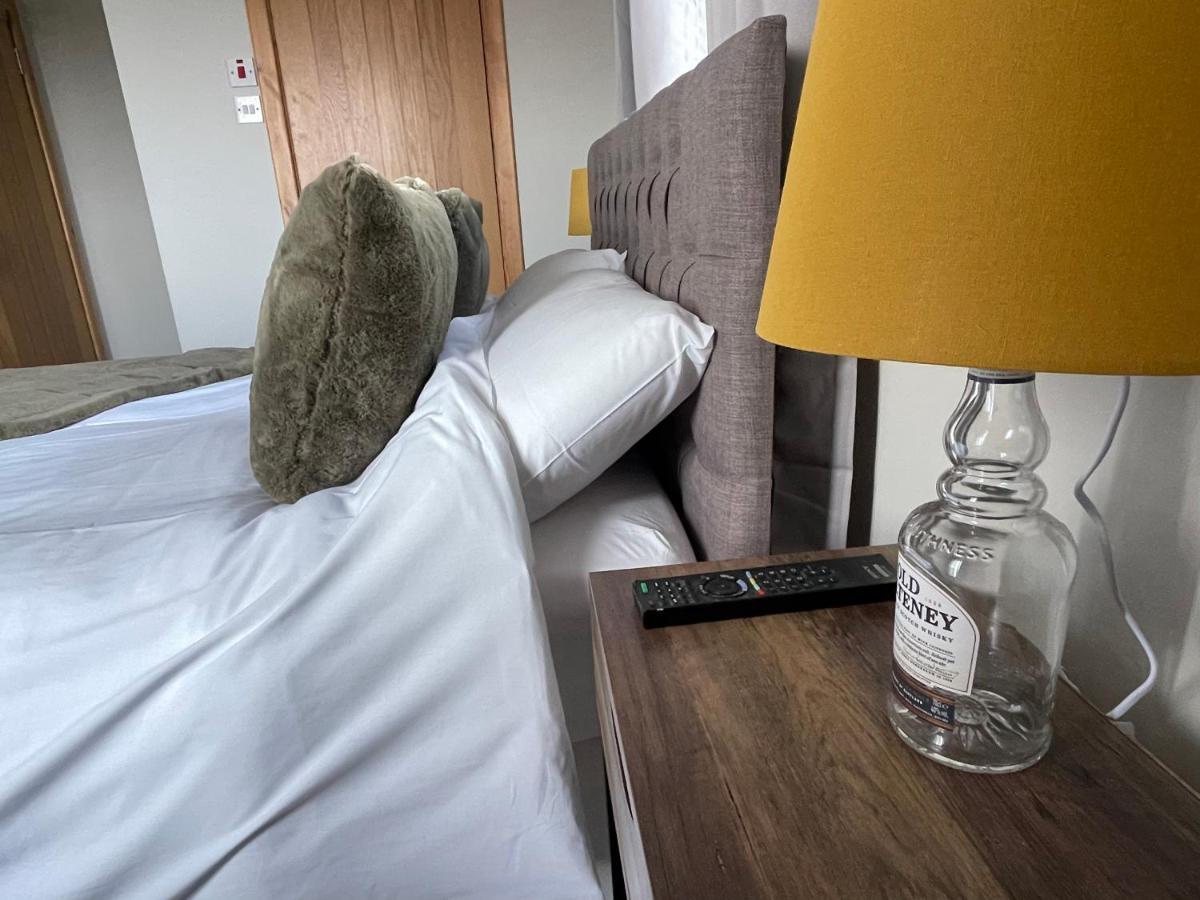 Impala Guest House Wick  Bagian luar foto