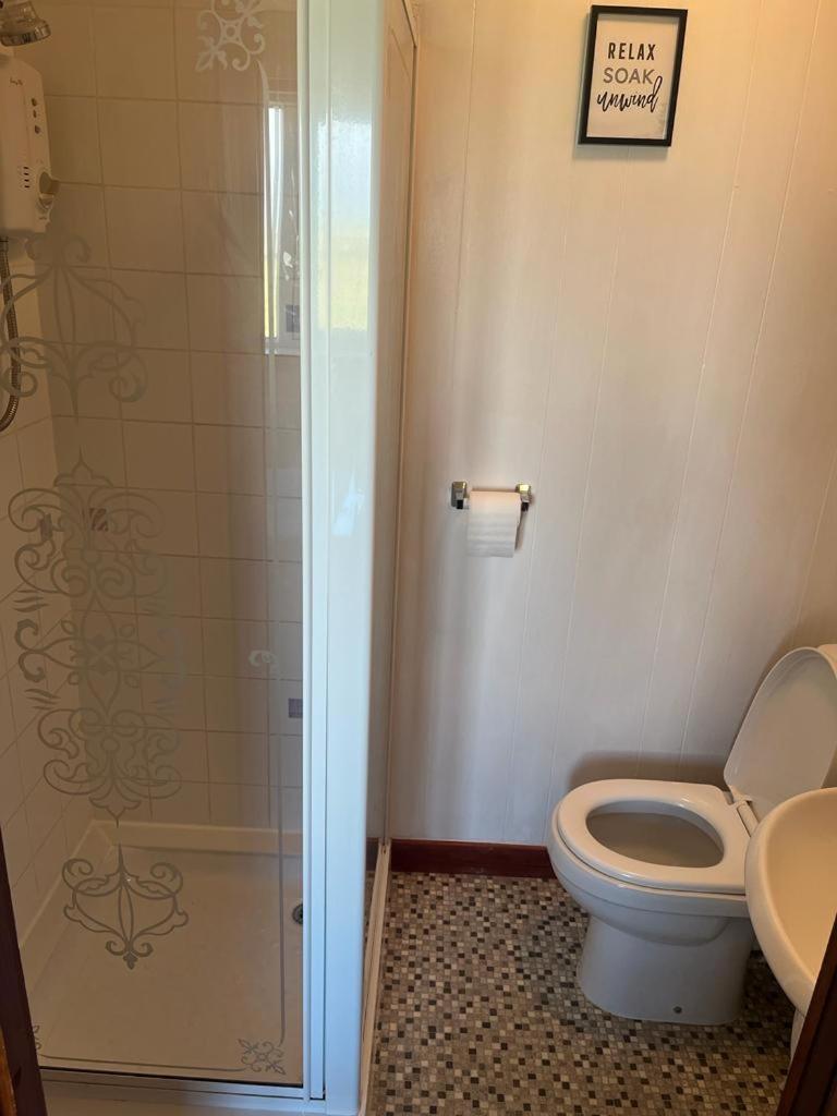 Impala Guest House Wick  Bagian luar foto